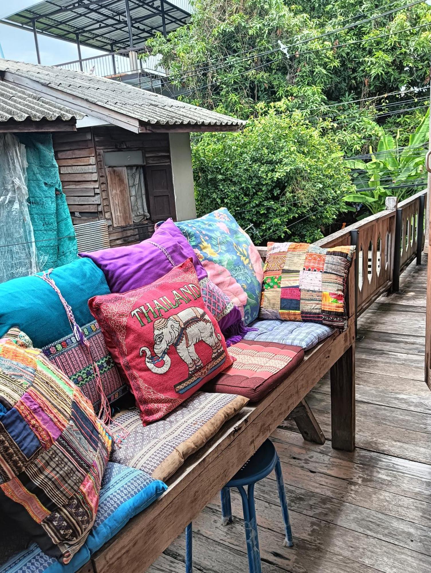 Huen Chiang Man Hostel (Adults Only) شيانغ ماي المظهر الخارجي الصورة