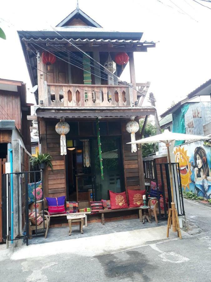 Huen Chiang Man Hostel (Adults Only) شيانغ ماي المظهر الخارجي الصورة